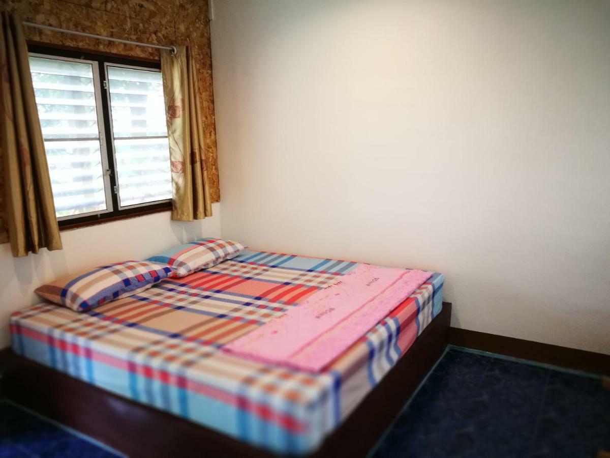 Apartmán Smiley Frog Kanchanaburi Exteriér fotografie